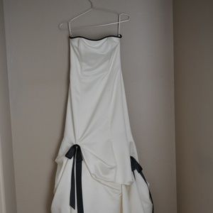 Jessica McClintock Strapless Dress